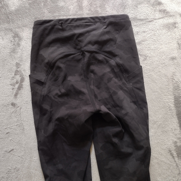 Lululemon Swift Speed High-Rise Tight 28"Heritage 365 Camo Deep Coal Multi Sz 2. - Picture 3 of 4